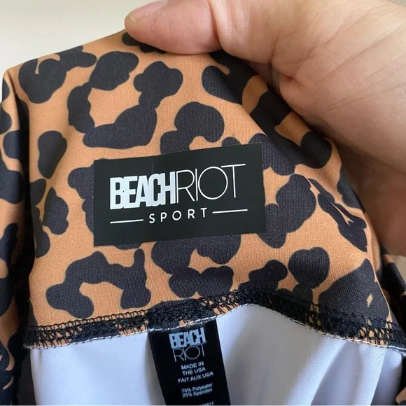 Beach Riot Leopard Leggings - Picture 4 of 5
